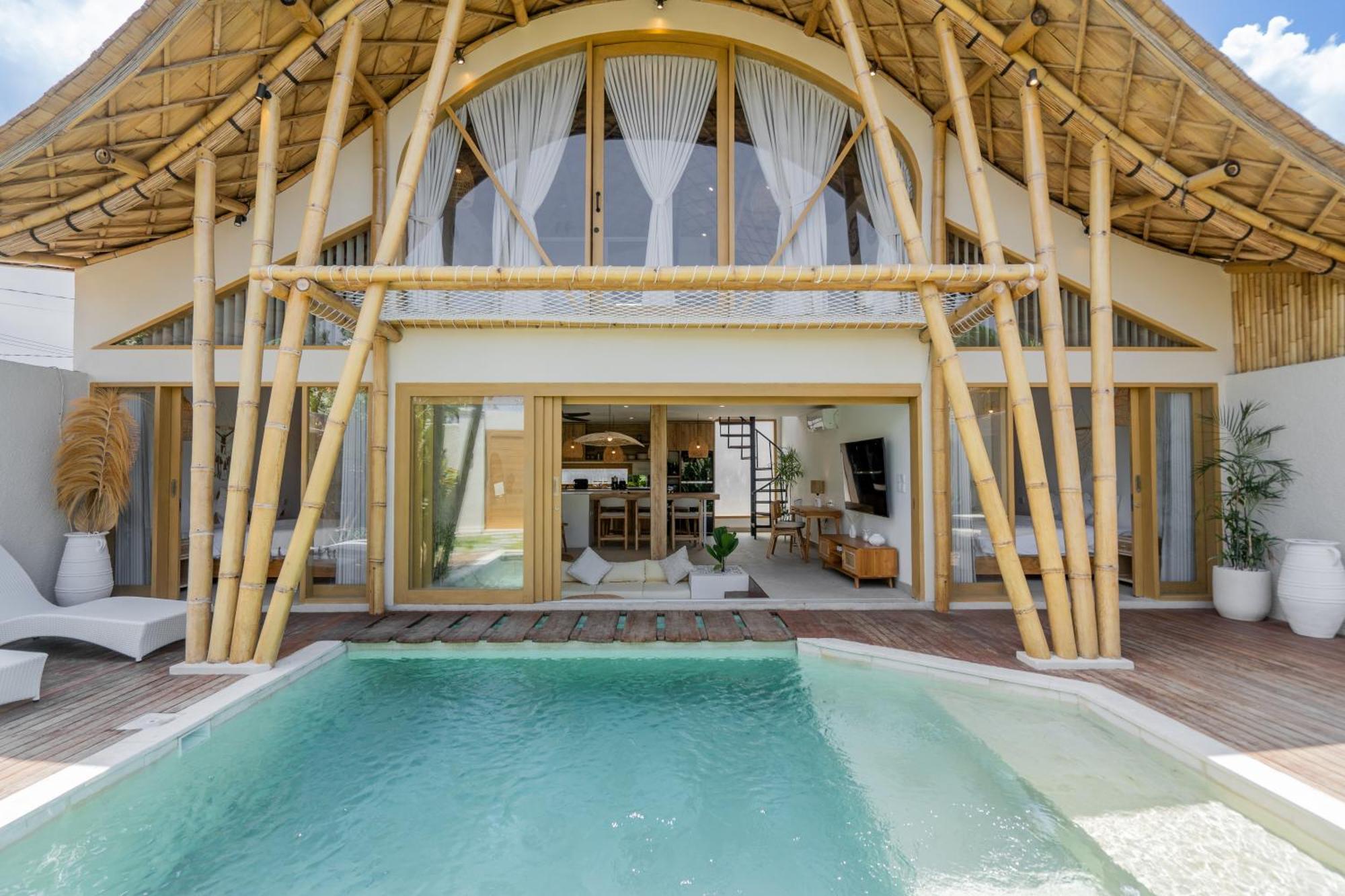 Villa Sunset Bamboo - 3Br Villa In Kerobokan Екстер'єр фото