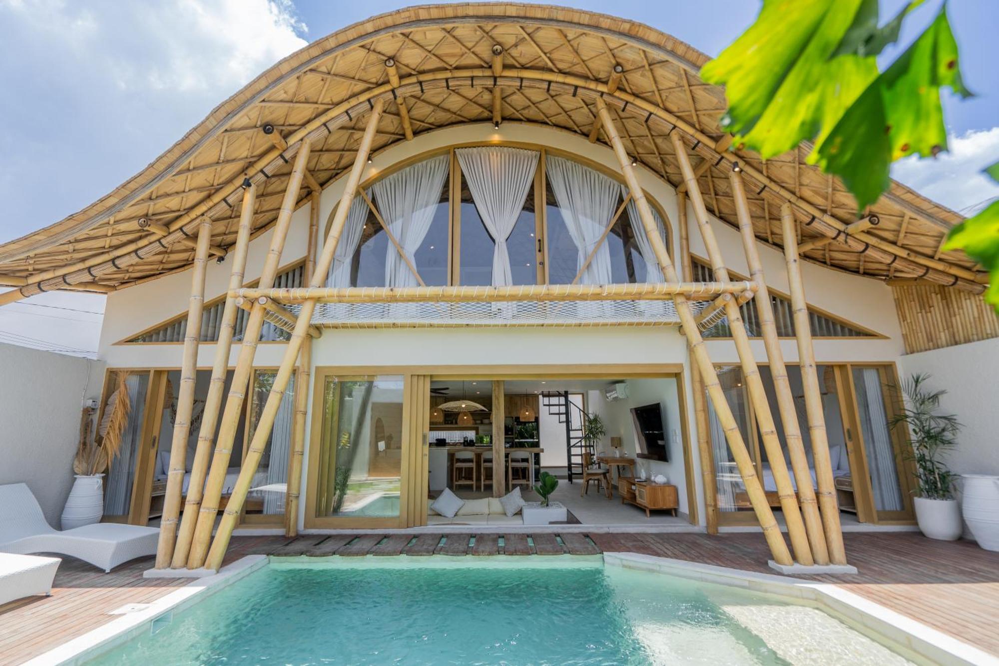 Villa Sunset Bamboo - 3Br Villa In Kerobokan Екстер'єр фото